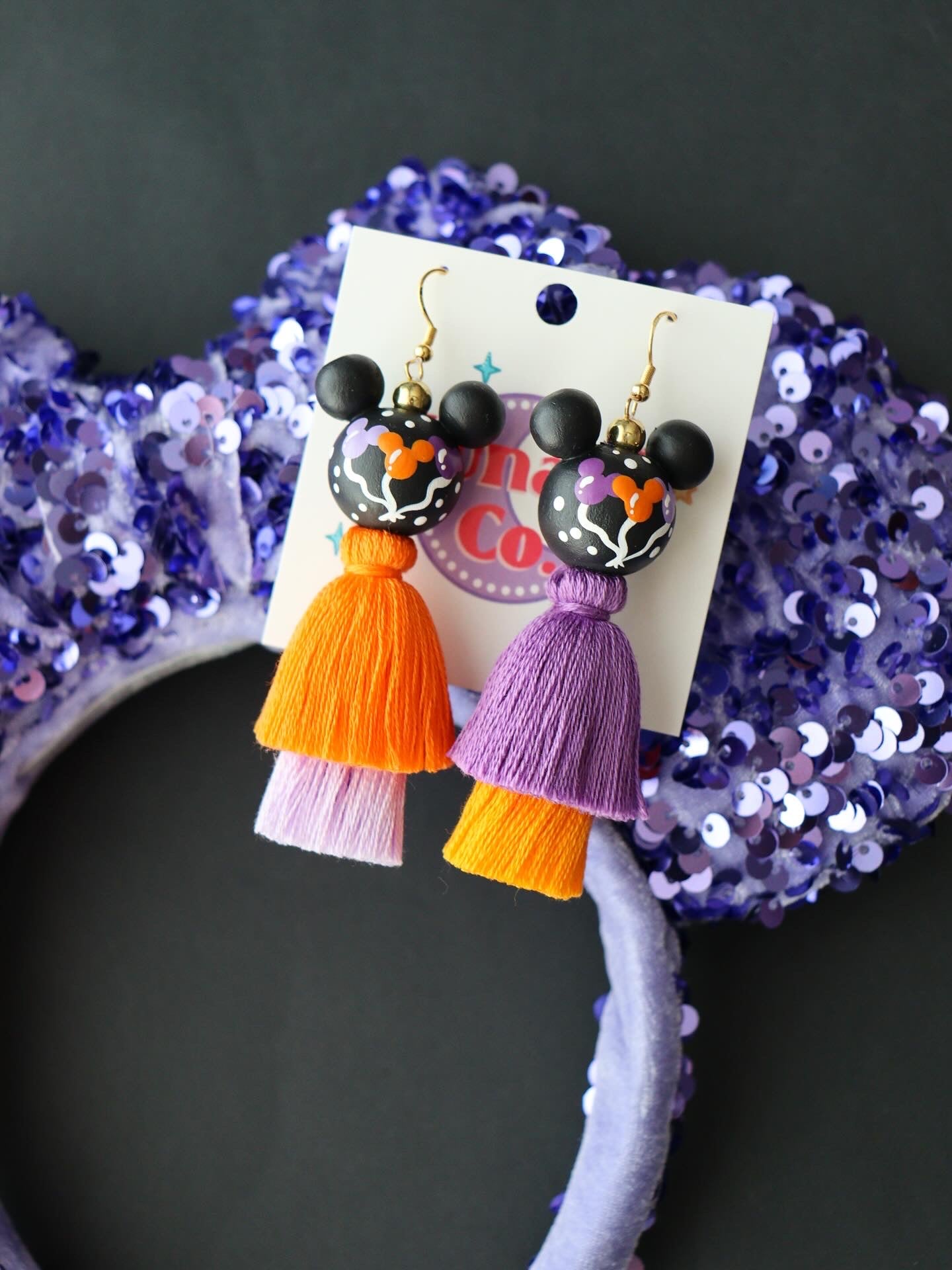 Classic Halloween Balloons Tassels