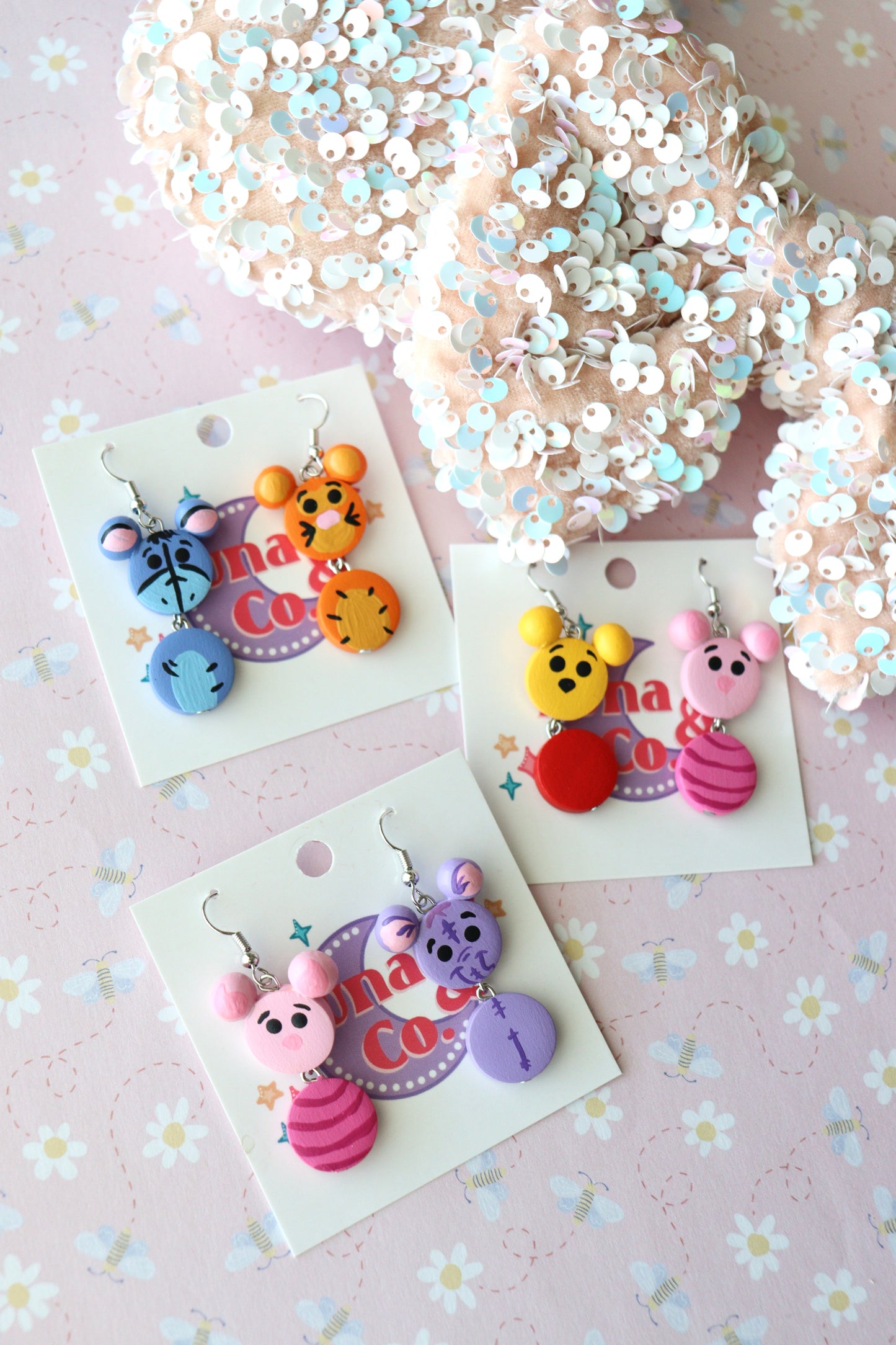 Mismatch Pooh & Friends Dangles