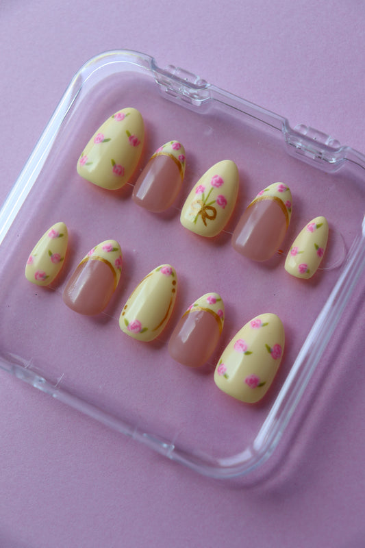 Buttercream Bloom Press on Nails