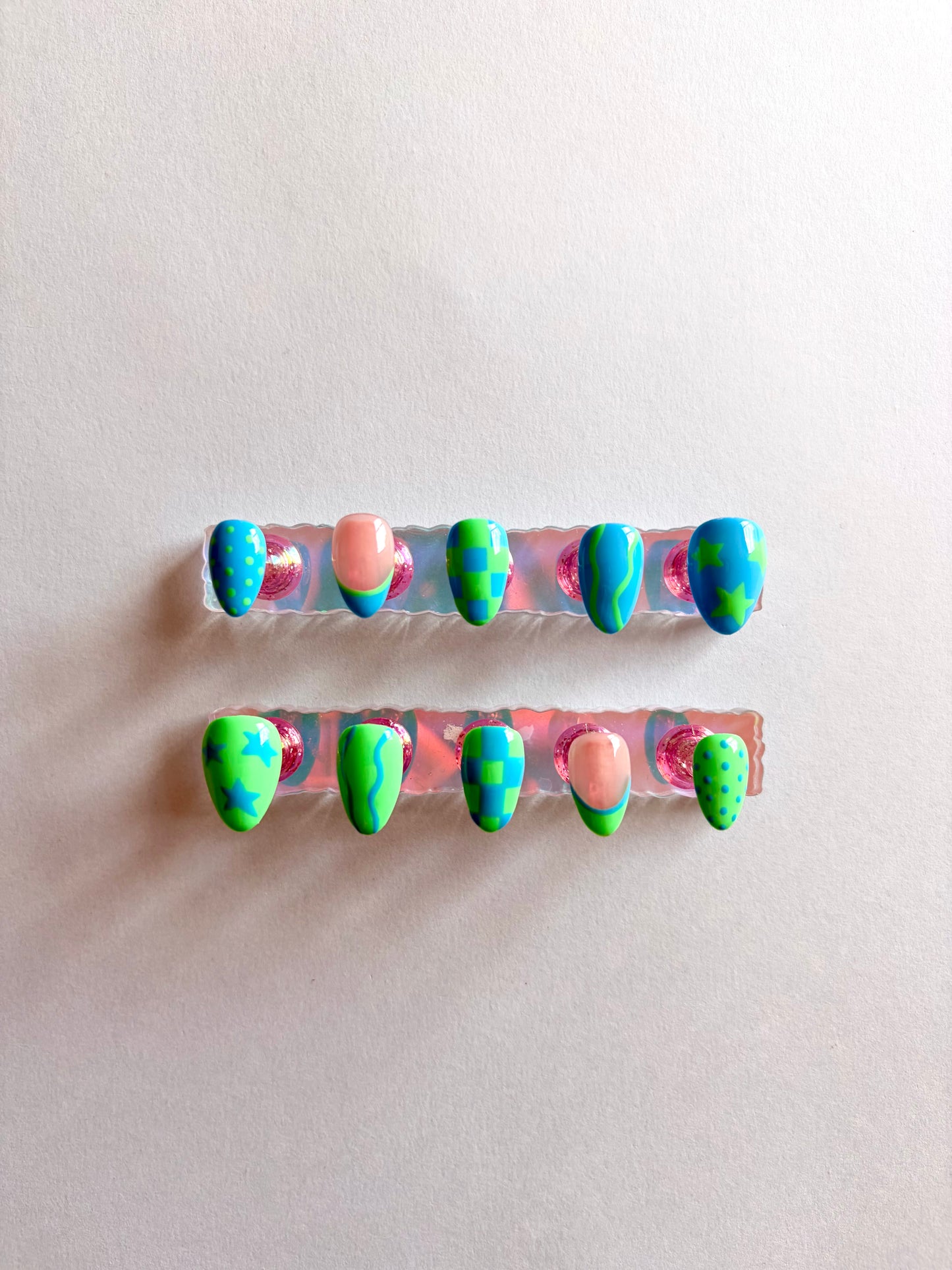 Electric Daydream Press on Nail set