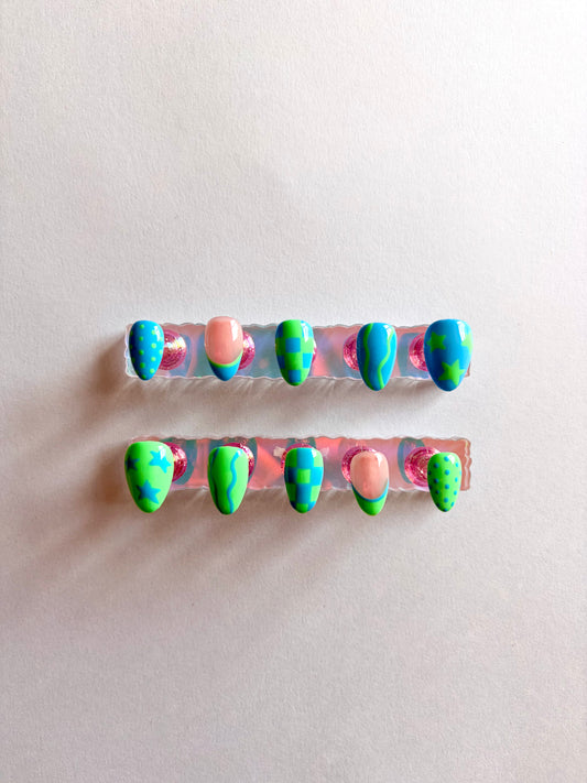 Electric Daydream Press on Nail set